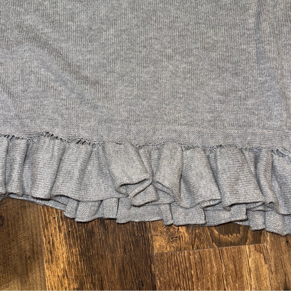 Lisa Rinna Collection Gray Ruffle Hem Sweater - Picture 5 of 7